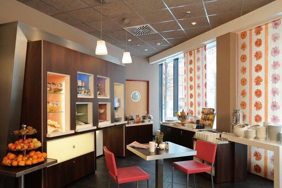 Hotel Novotel Parkstadt Schwabing Monachium