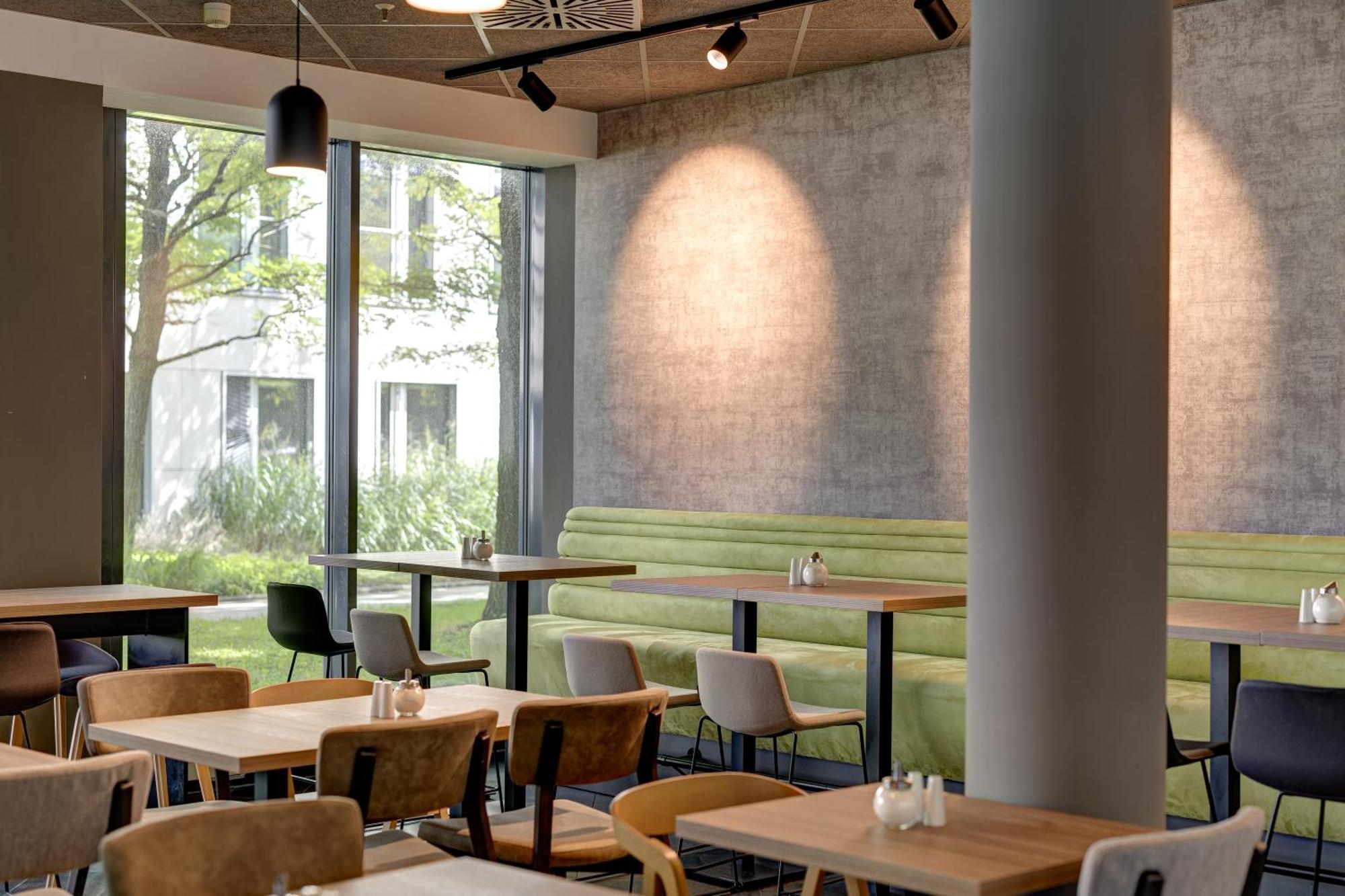 Hotel Novotel Parkstadt Schwabing Monachium
